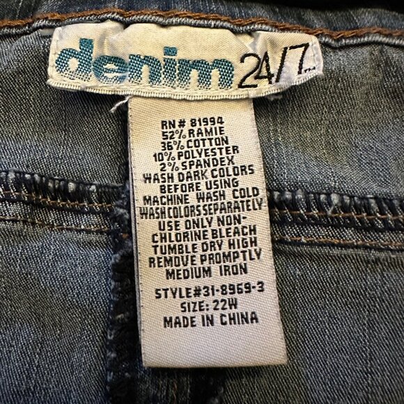 denim 24/7 Vintage Denim Midi Skirt Back slit details 22W - Picture 3 of 6